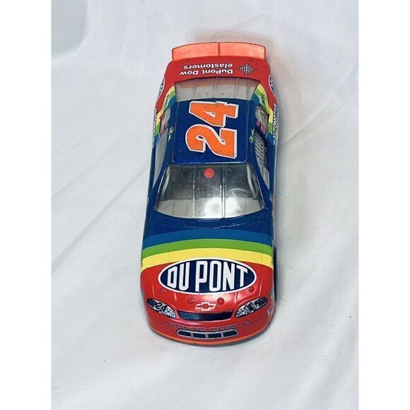 Jeff Gordon 1999 Monte Cristo Chevy Dupont 1/24 ELITE Model Car Colorful Hasboro - Picture 8 of 9